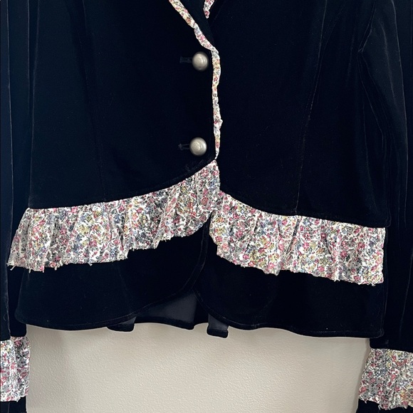 \id Collection black velvet blazer size medium - Picture 2 of 16